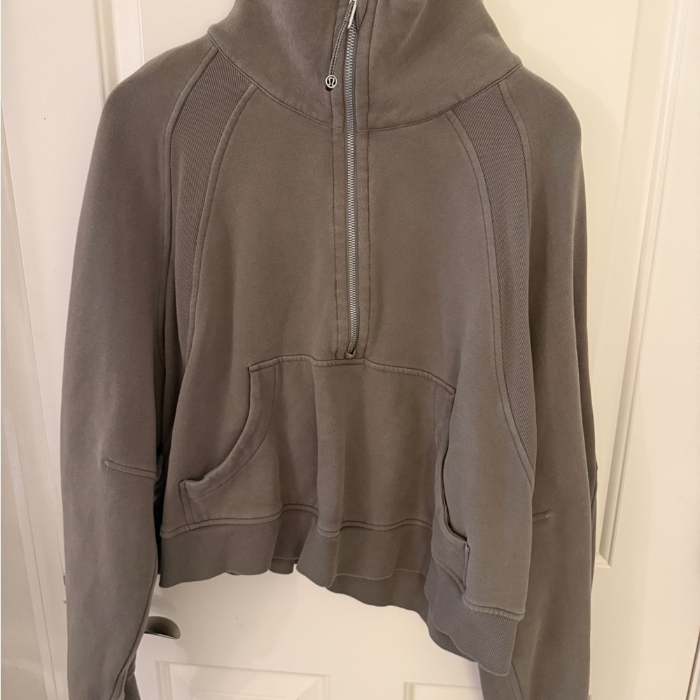 Lululemon Scuba funnel neck XL/XXL